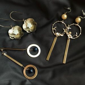 3 for $12 Earrings/Accessories Bundle
